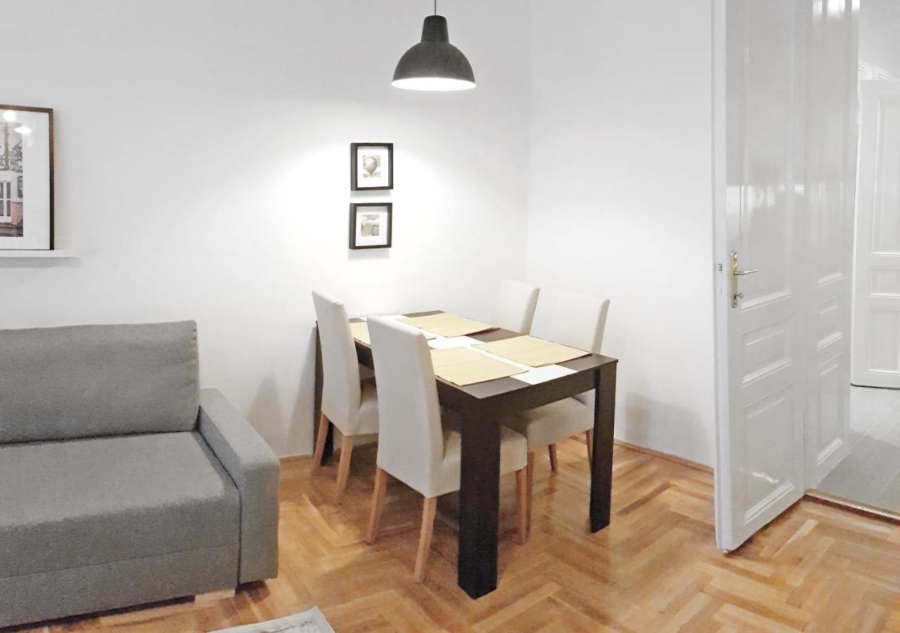 Luxury New Apartment With Gallery At Dob Street Nearby Gozsdu Court بودابست المظهر الخارجي الصورة